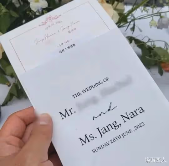 韓網熱議！42歲張娜拉的新娘美...穿著婚紗現場跳起來了女團舞