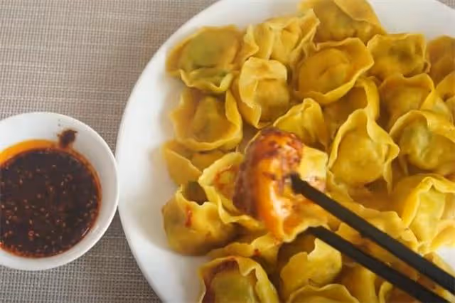 夏季這種餃子常給家人吃，孩子吃長個兒快，老人吃睡眠好，收藏了
