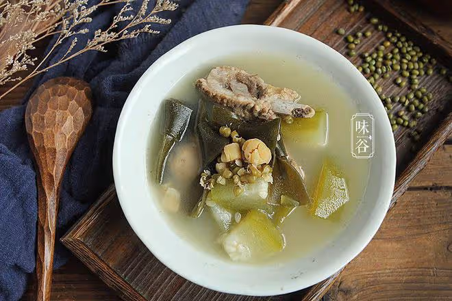 夏至後，高溫多雨，記得常喝這6道湯，祛濕解暑，安穩度夏身體好