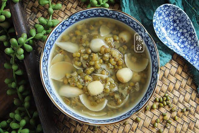 明日夏至，飲食常吃「五個一」，應季而食解暑氣，為入伏打好基礎