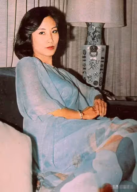 汪明荃兩度患癌，羅家英求婚20次：娛樂圈，再也沒有這樣的愛情了