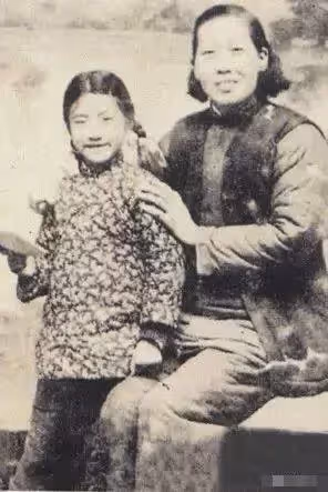 汪明荃兩度患癌，羅家英求婚20次：娛樂圈，再也沒有這樣的愛情了