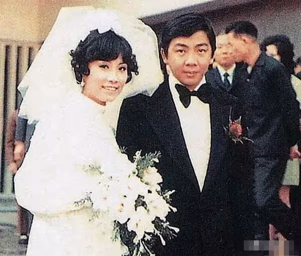 汪明荃兩度患癌，羅家英求婚20次：娛樂圈，再也沒有這樣的愛情了