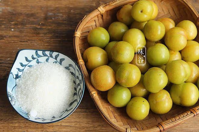 6月這水果大量上市，腌一下風味更佳，酸甜爽脆又開胃，流口水了