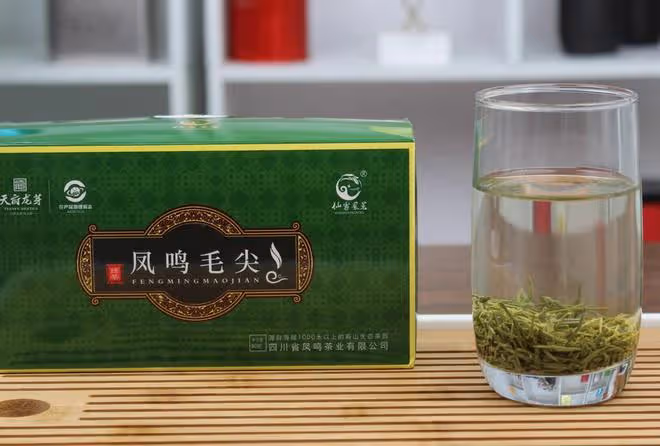 建議中年人：夏季少喝飲料和冰水，多喝3種好茶，清涼消暑又解饞