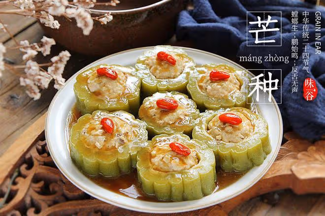芒種前後，要多吃這瓜，塞點肉餡蒸一蒸，清熱解暑營養，輕鬆度夏