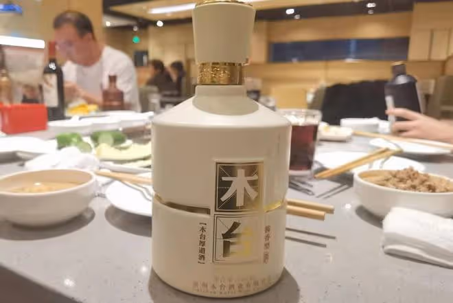 端午用酒小高峰，高中低檔7款白酒，看到多囤幾箱，自飲送禮皆可