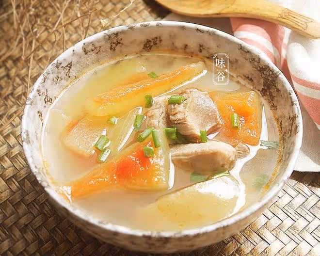 「小滿多喝湯，不勞郎中幫」，這6款湯水要多喝，營養消暑又開胃