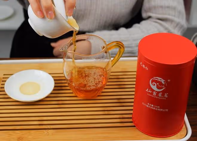 45歲山東哥們兒天天喝茶，堅持十年最終徹悟2個喝茶「真相」