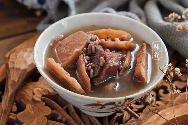 下雨天濕氣重，多給家人喝這5道湯，清熱祛濕又開胃，別不懂喝