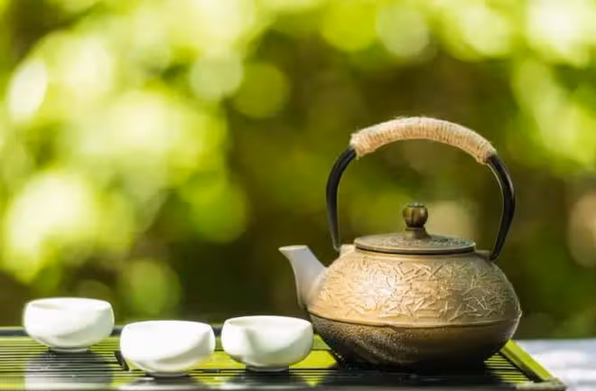立夏後，天氣太熱！寧可少喝飲料也要多喝3種應季茶，營養又解暑
