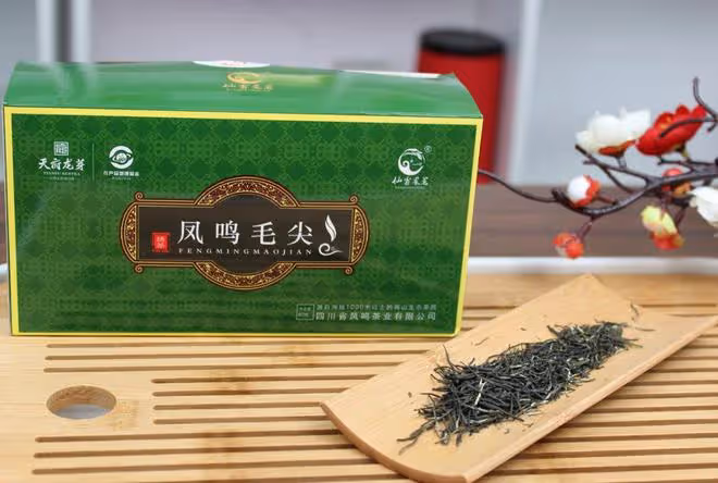 立夏後，天氣太熱！寧可少喝飲料也要多喝3種應季茶，營養又解暑