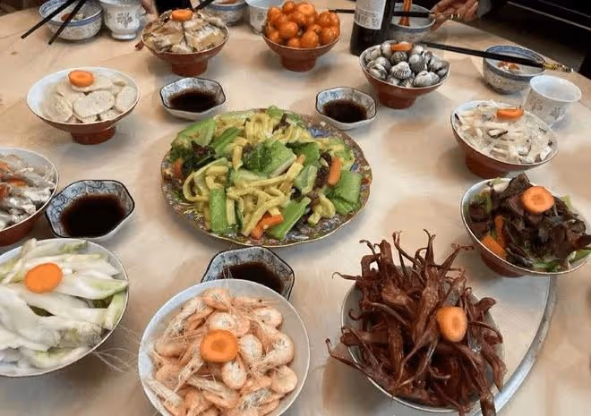 朋友圈曬年夜飯，看了這8家就知道差距了，最後一家讓人眼前一亮