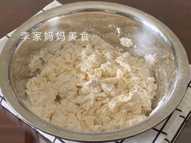 韭菜芹菜靠邊站，夏天多吃這菜，營養極高正當季，蒸包子特別香