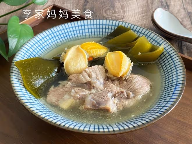 夏天出汗多，多給家人喝這道湯，清熱解暑又降火，營養好喝易吸收