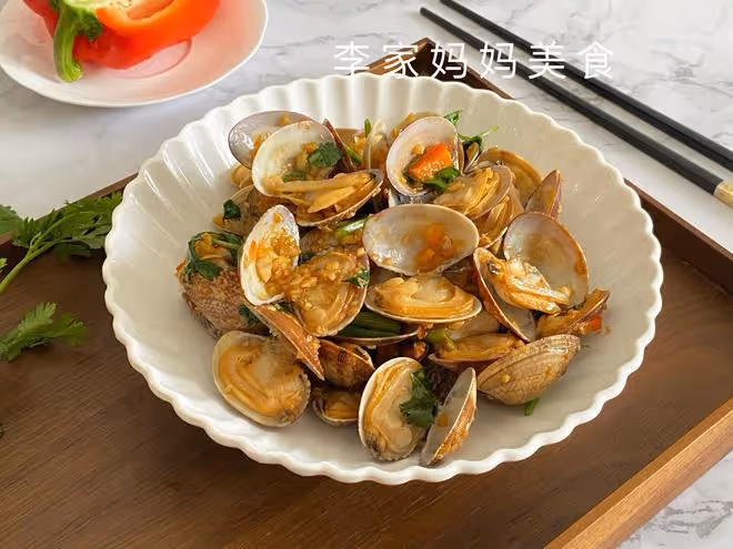 夏天這菜抓緊吃，全身是寶，鈣含量極高，營養又消暑，錯過可惜了