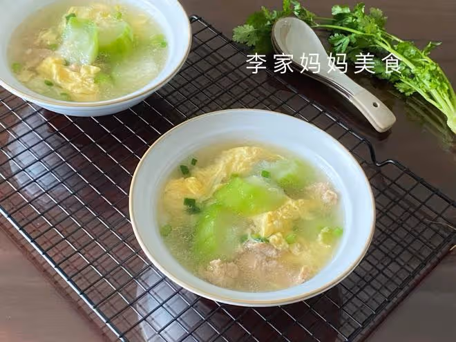 苦瓜黃瓜靠邊站，夏天多吃這菜，全身是寶，營養好吃不上火