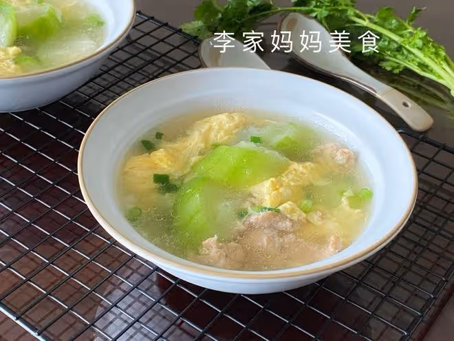 苦瓜黃瓜靠邊站，夏天多吃這菜，全身是寶，營養好吃不上火