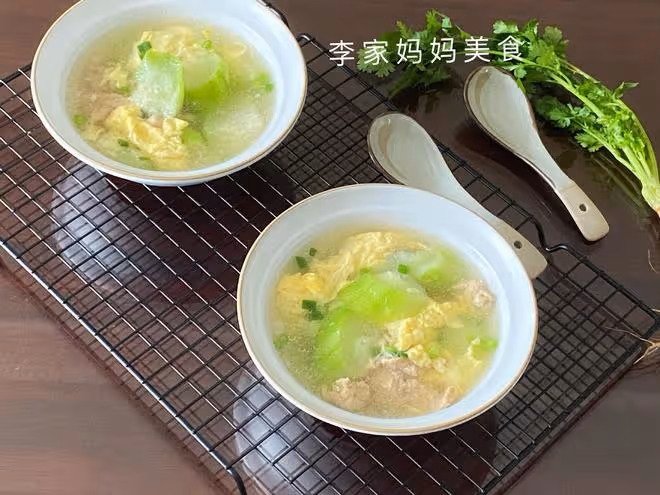 苦瓜黃瓜靠邊站，夏天多吃這菜，全身是寶，營養好吃不上火