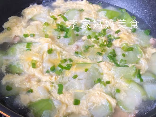 苦瓜黃瓜靠邊站，夏天多吃這菜，全身是寶，營養好吃不上火