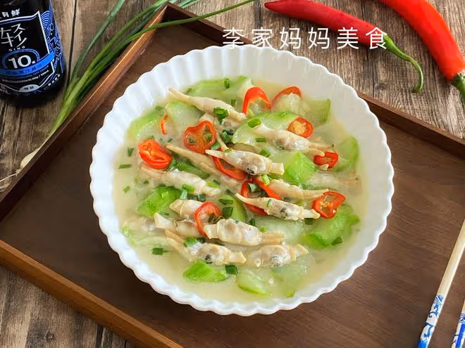 夏天出汗多，這菜要多吃，鉀含量極高，營養美味，經常上火要多吃