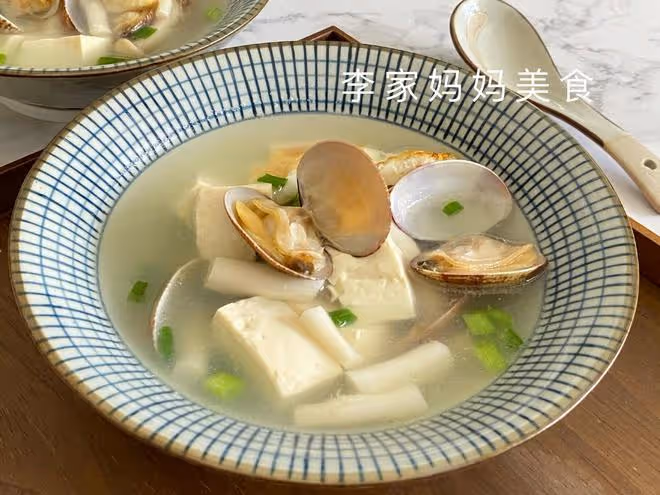 入夏後，多給家人喝這道湯，清熱解暑又補水，經常上火要多喝