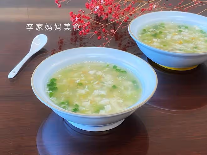 入夏後，韭菜菠菜靠邊站，這菜要多吃，營養不上火，開胃又解暑