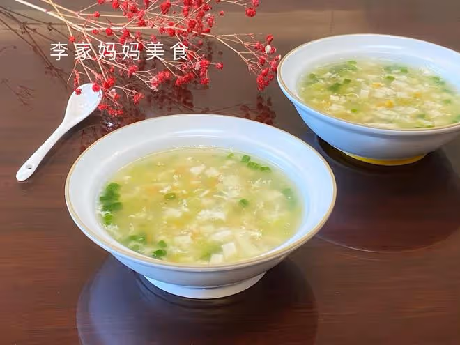 入夏後，韭菜菠菜靠邊站，這菜要多吃，營養不上火，開胃又解暑