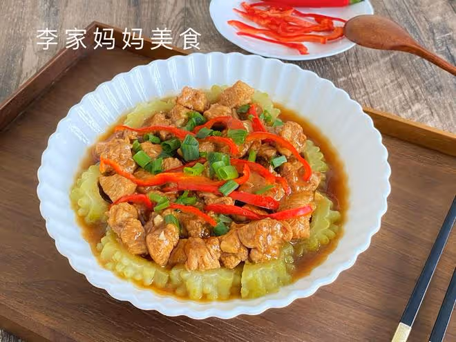 入夏後，豬肉魚肉靠邊站，這菜要多吃，低脂營養高，好吃不上火