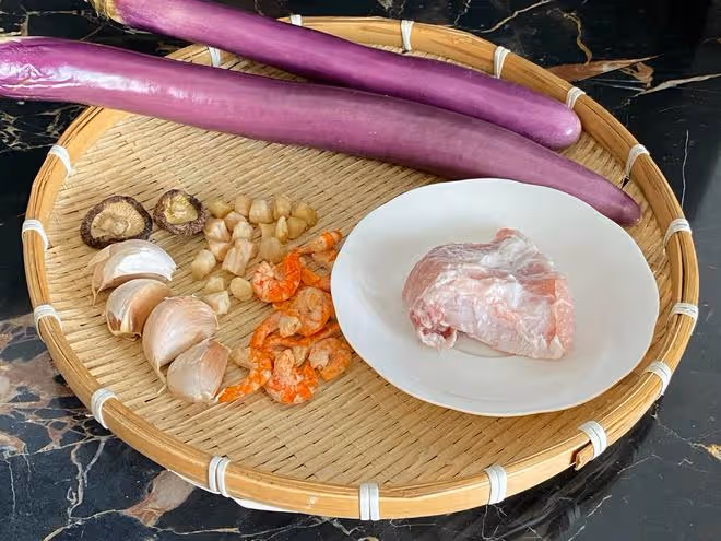 入夏後，菠菜韭菜靠邊站，這菜要多吃，營養高又低脂，開胃又解饞