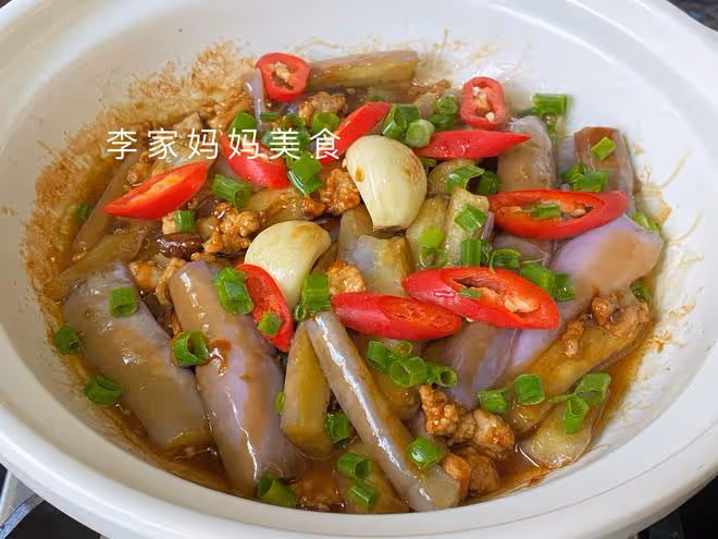 入夏後，菠菜韭菜靠邊站，這菜要多吃，營養高又低脂，開胃又解饞