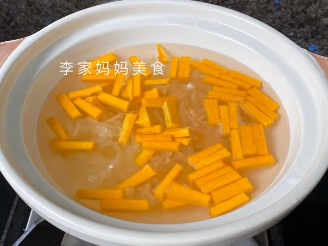 早餐這樣吃真省事，營養易消化，好吃又健康，10分鐘就出鍋