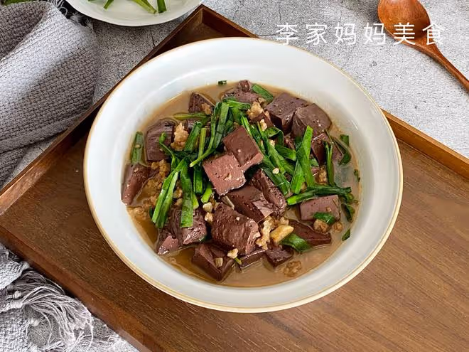 入夏後，韭菜菠菜靠邊站，多吃這道菜，低脂營養足，開胃又解膩