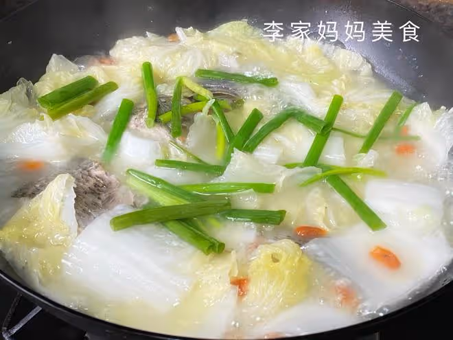 夏天，如果不差錢多吃這種海鮮，營養極高味道鮮，好吃不上火