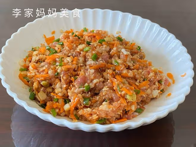 春天遇到這菜別手軟，鮮嫩營養高，好吃不上火，用來包餃子真香