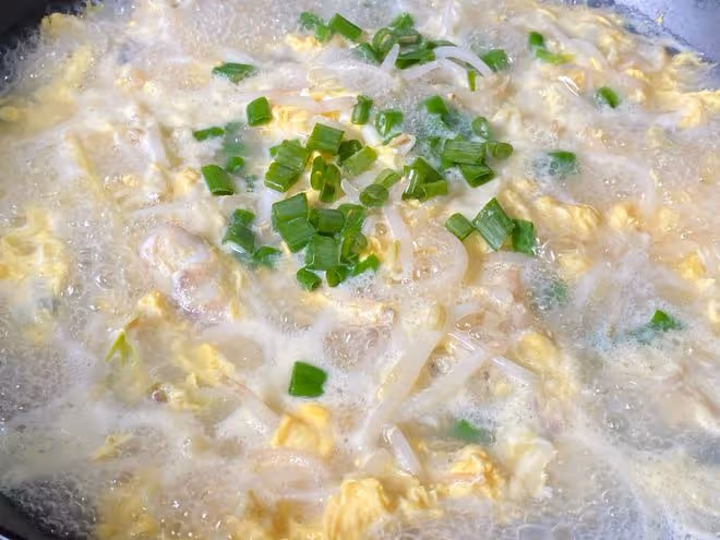 春天，多給家人喝這道湯，比雞湯還鮮美，營養易消化，好喝不上火