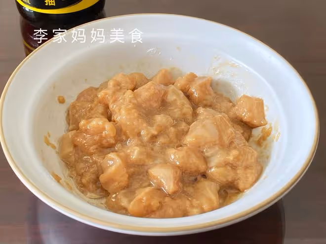 春季碰到這菜別手軟，營養高正當季，隨手一炒，比大魚大肉還解饞