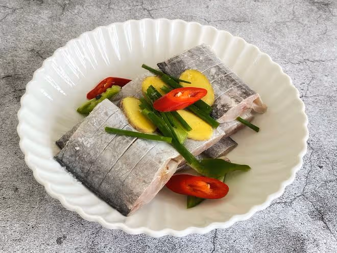 4月遇到這海鮮，我從不還價，肉質鮮嫩魚刺少，燉著吃特別香