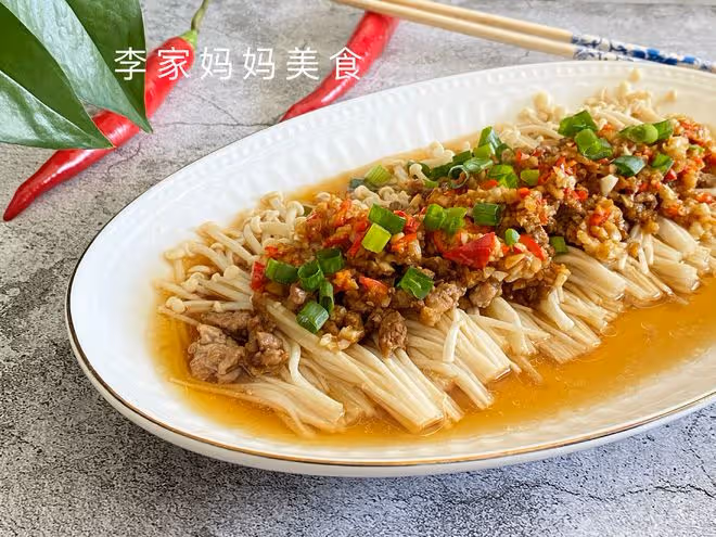 春天，寧可少吃肉，也別錯過吃這菜，鉀含量特別高，好吃不上火