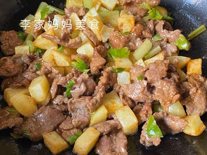 炒牛肉，不要直接下鍋，多加這一步，牛肉鮮嫩入味無腥味