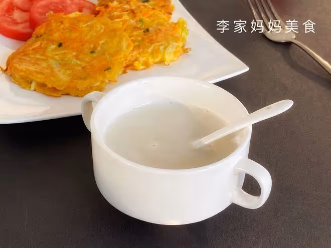 早餐不用出去買了，吃它真省事，營養全面又好吃，十分鐘搞定