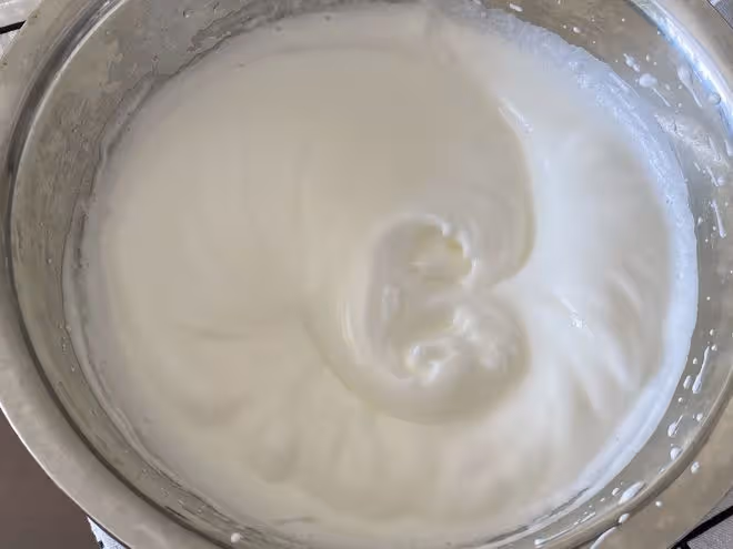 蒸電飯鍋蛋糕，牢記5個技巧，蛋糕鬆軟不回縮，軟糯鮮香又蓬鬆