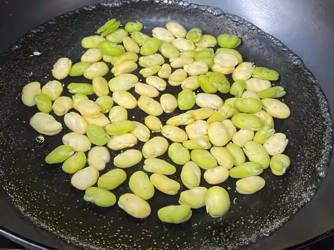 春天，碰到這菜別手軟，一斤3元，營養豐富味道鮮，好吃又解膩