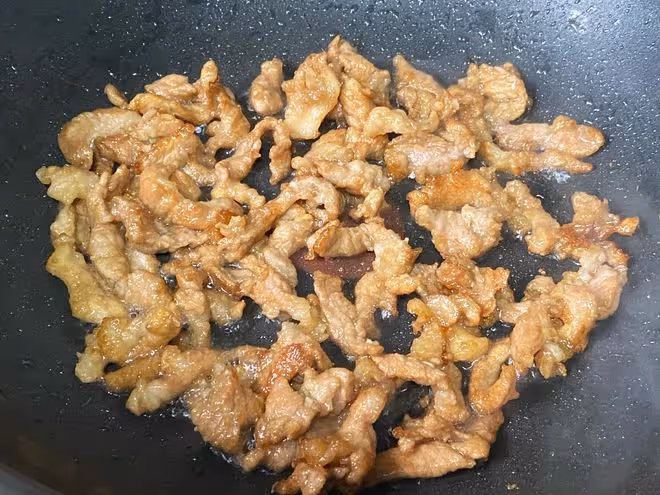 春天，碰到這菜別手軟，一斤3元，營養豐富味道鮮，好吃又解膩