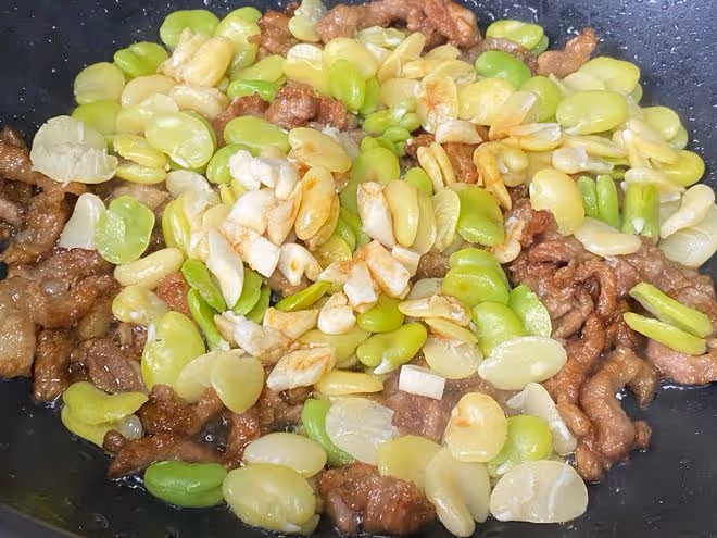 春天，碰到這菜別手軟，一斤3元，營養豐富味道鮮，好吃又解膩