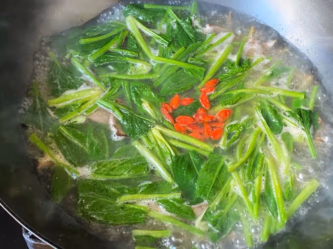 春天氣候乾燥，要多喝這道湯，營養豐富又潤燥，好喝不上火
