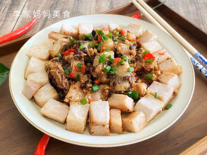 除夕年夜飯，無論貧富，6道「吉祥菜」記得端上桌，寓意蒸蒸日上