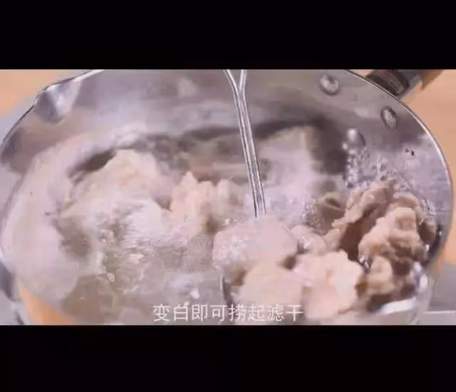教你做出又香又甜的糖醋排骨，秒變家庭廚神！