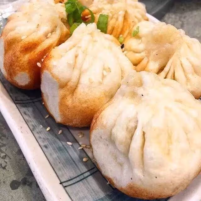 生煎包做法全集，請注意你的口水！