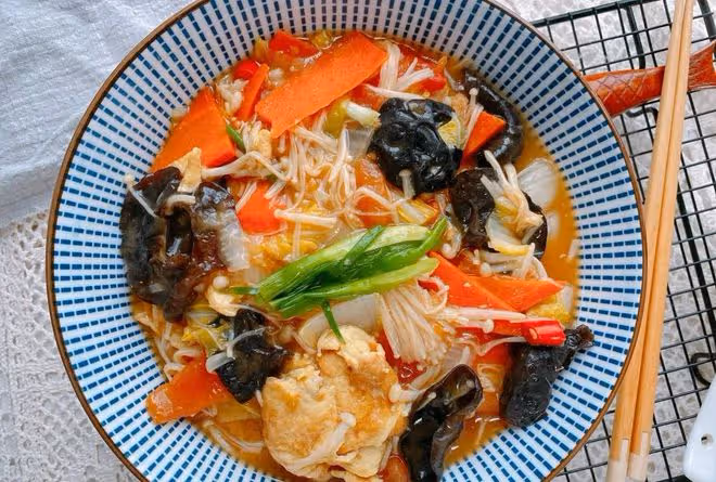 素菜一鍋鮮，味道鮮美，營養豐富不長肉！